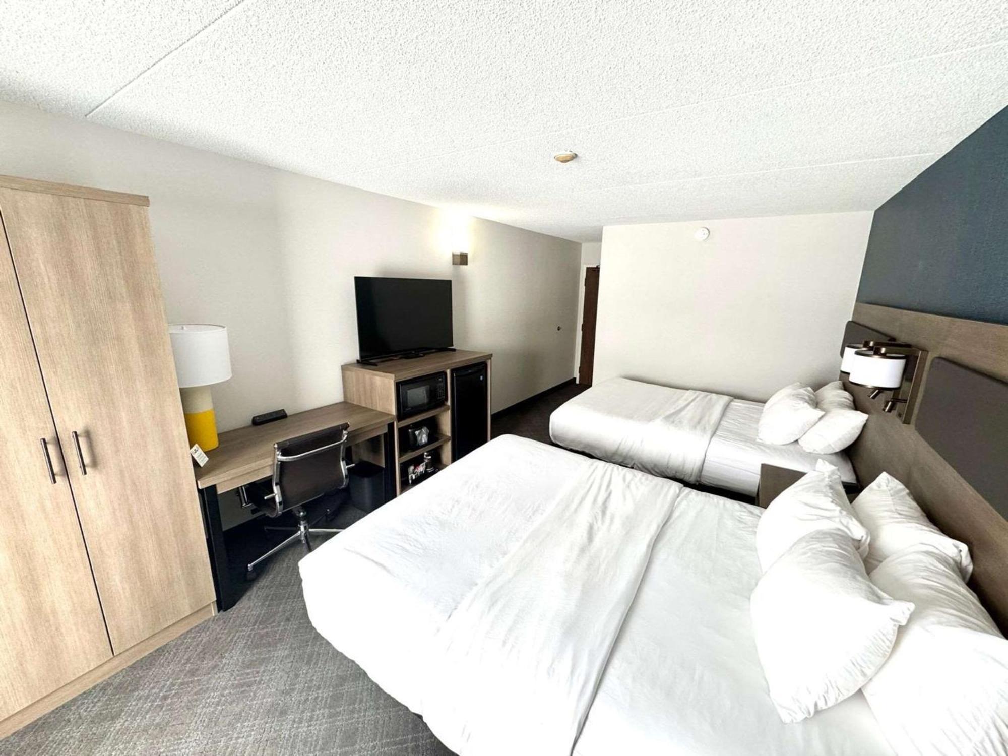 Comfort Inn Saint Catharines Экстерьер фото